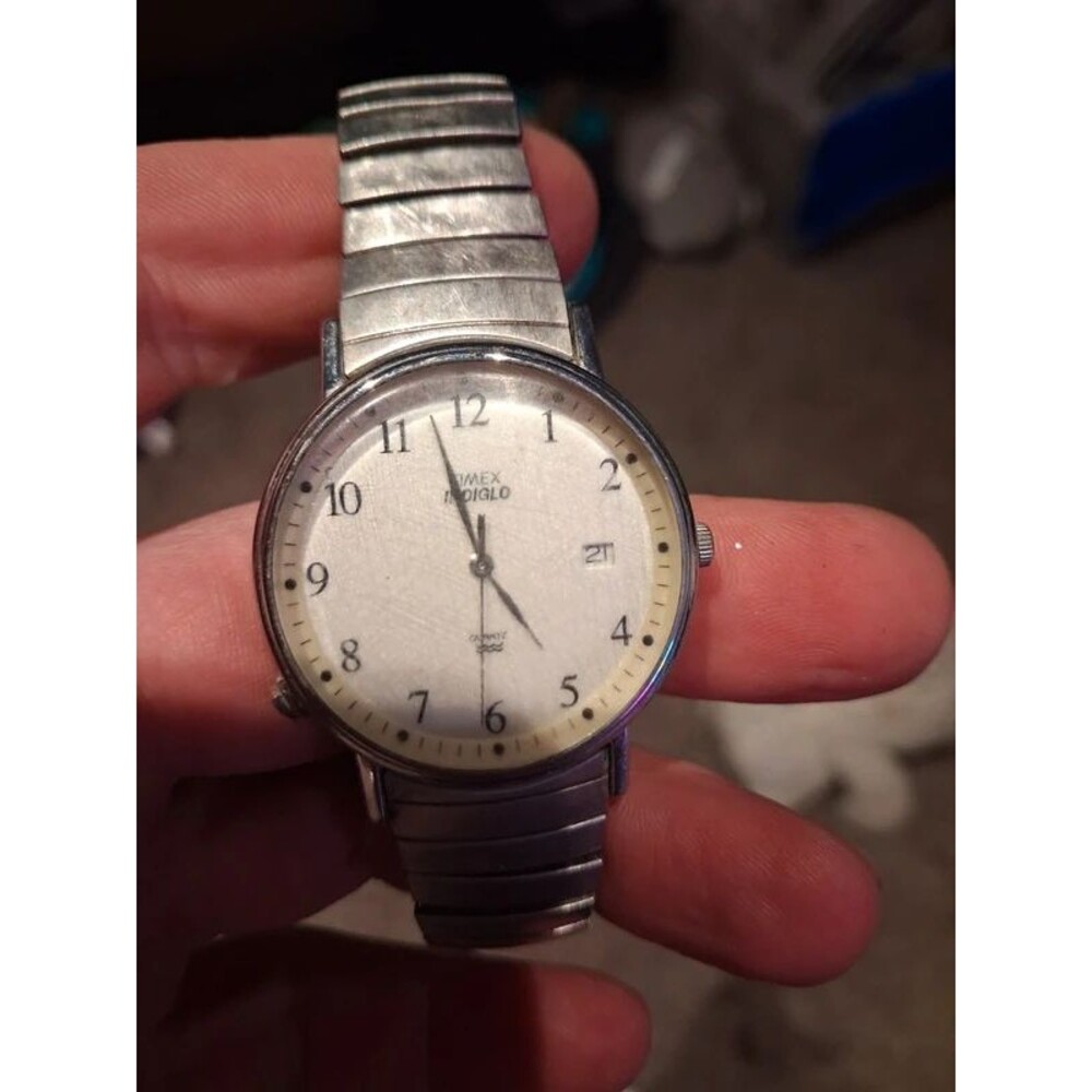 Early 1990's Classic Stainless Steel Vintage Digiglo Timex Watch